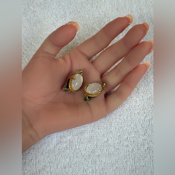 Vintage Mid-Century Moonstone & Rhinestone Clip-On Earrings - Picture 8 of 11